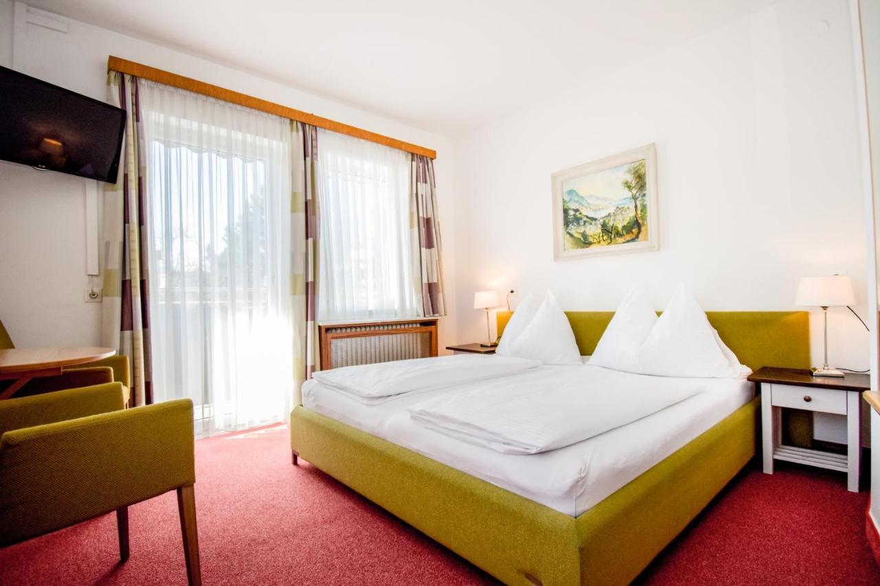 Gartenhotel Garni Pension B&B Innsbruck Exterior foto